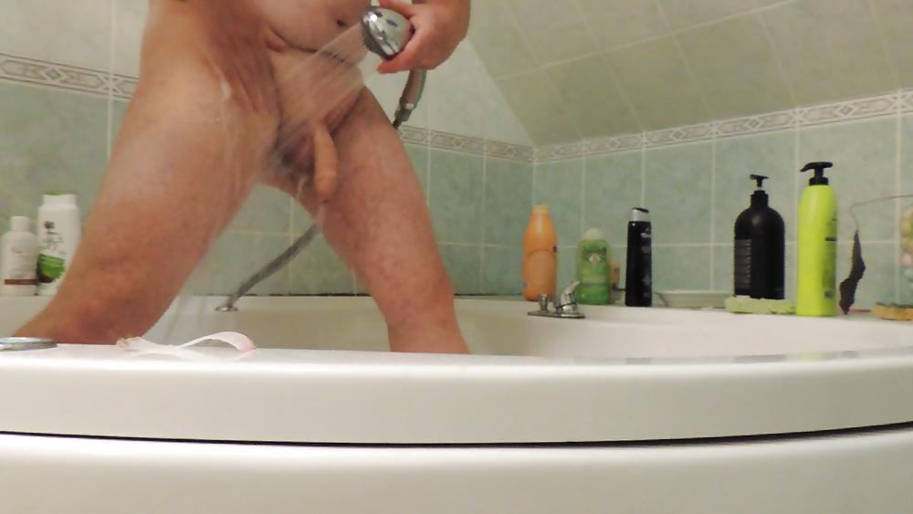 17P Coupe d'ete,   shaving