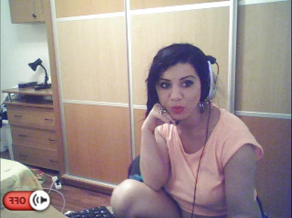 25P Slut ass and boobs webcam romanian