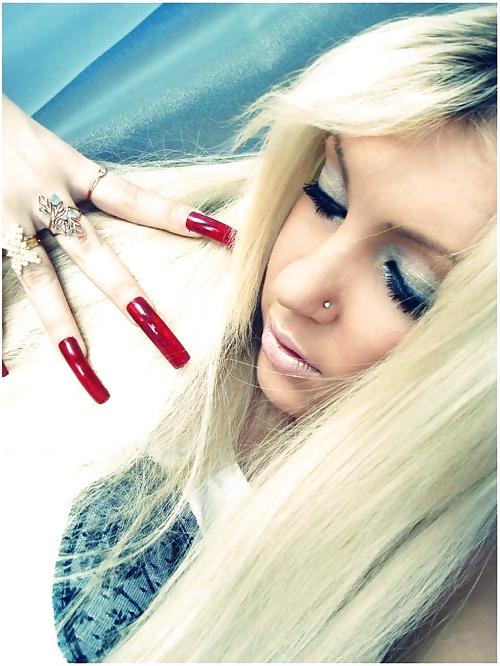 14P Sexy Nails 17