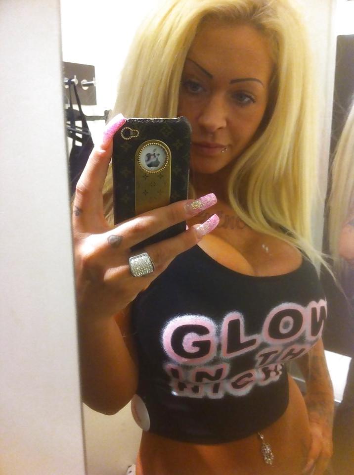 14P Sexy Nails 17
