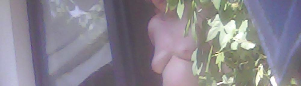8P My wife secretly on the terraced2