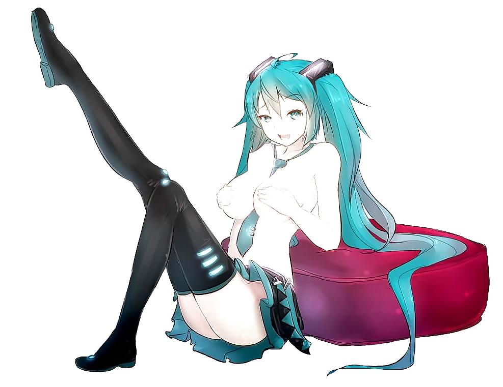 16P Hentai 9 (Miku)