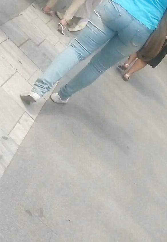21P Spy mature ass romanian