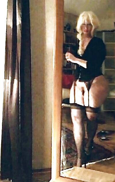 25P Monia Italian hungry asshole tranny