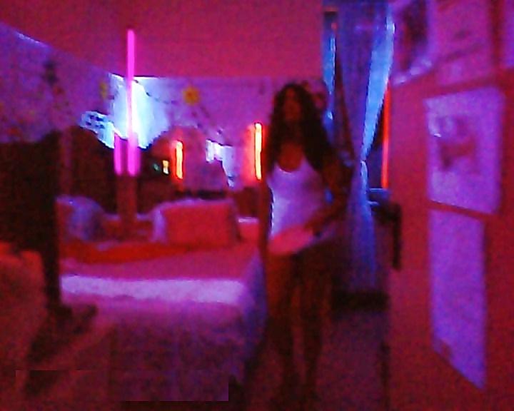 15P 02 08 2011 taunusstrasse 27 Sex Inn frankfurt Whorehouse