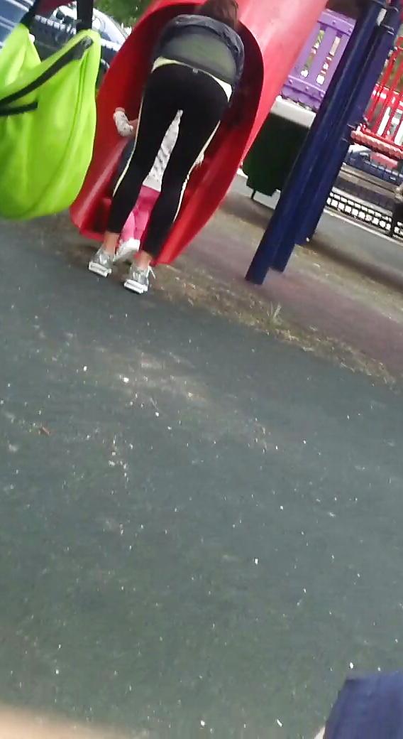 7P Spy sexy ass, legs in parck romanian