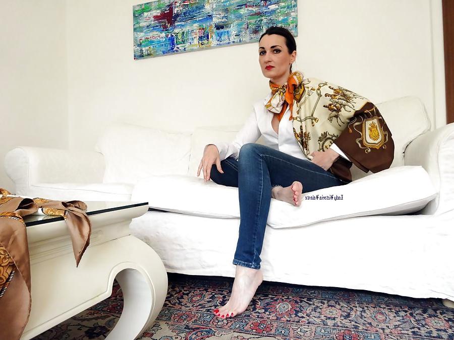 20P Silk Scarfs - Lady Victoria Valente