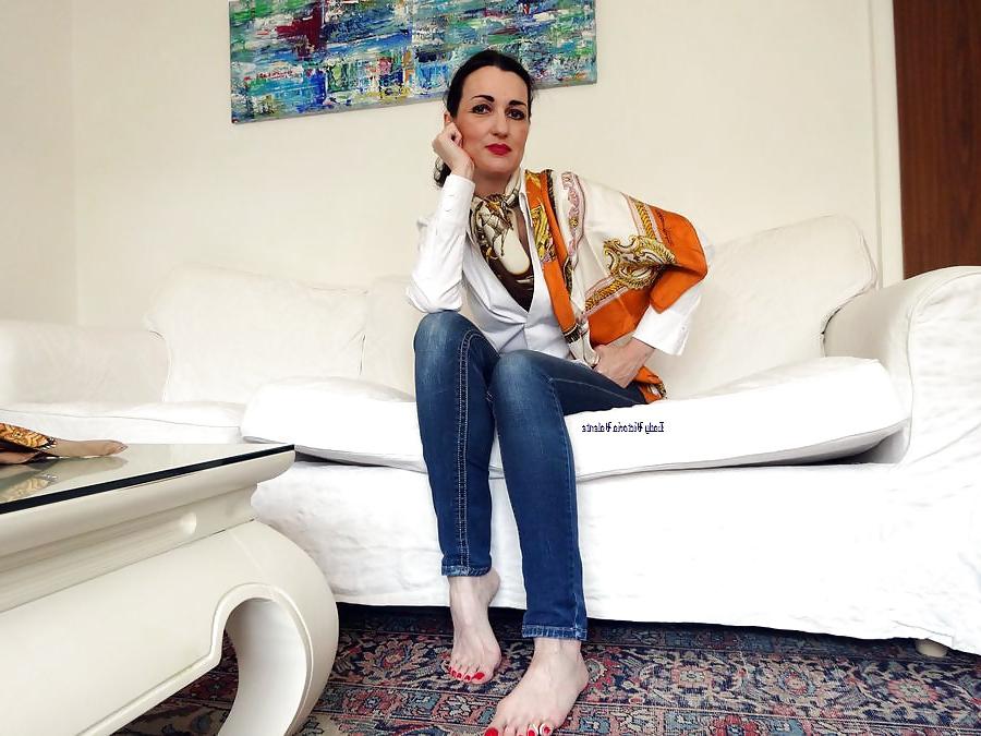 20P Silk Scarfs - Lady Victoria Valente