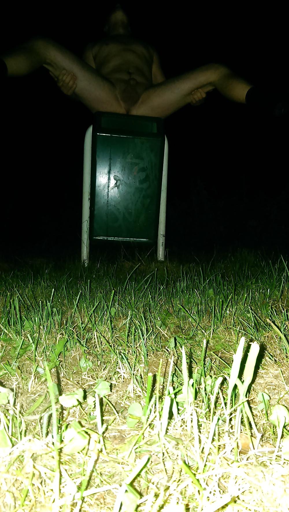 5P Naked outside as garbage in the park