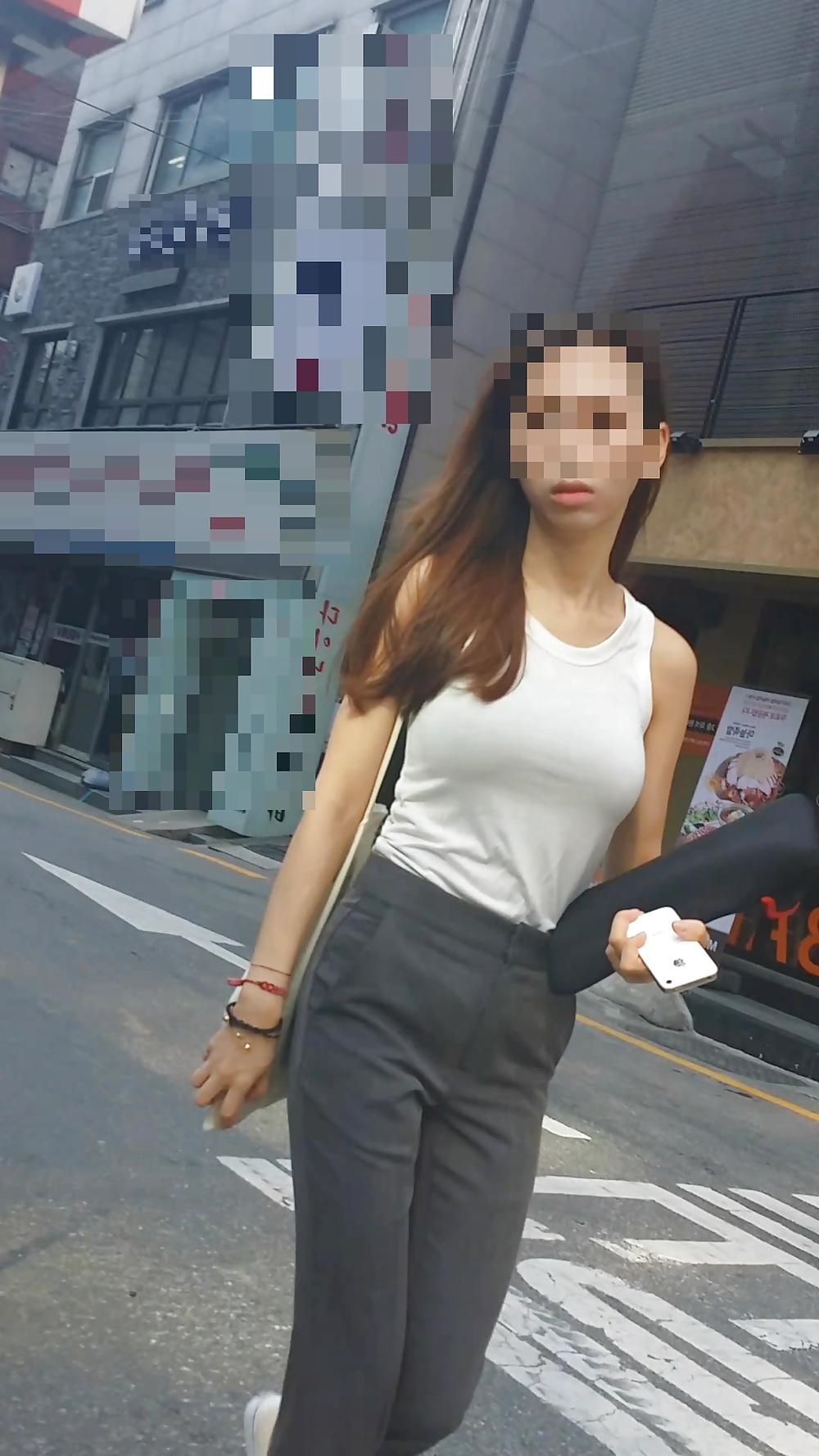 25P Korean Sluts on the Street