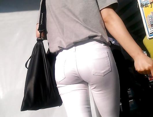 25P Korean Sluts on the Street