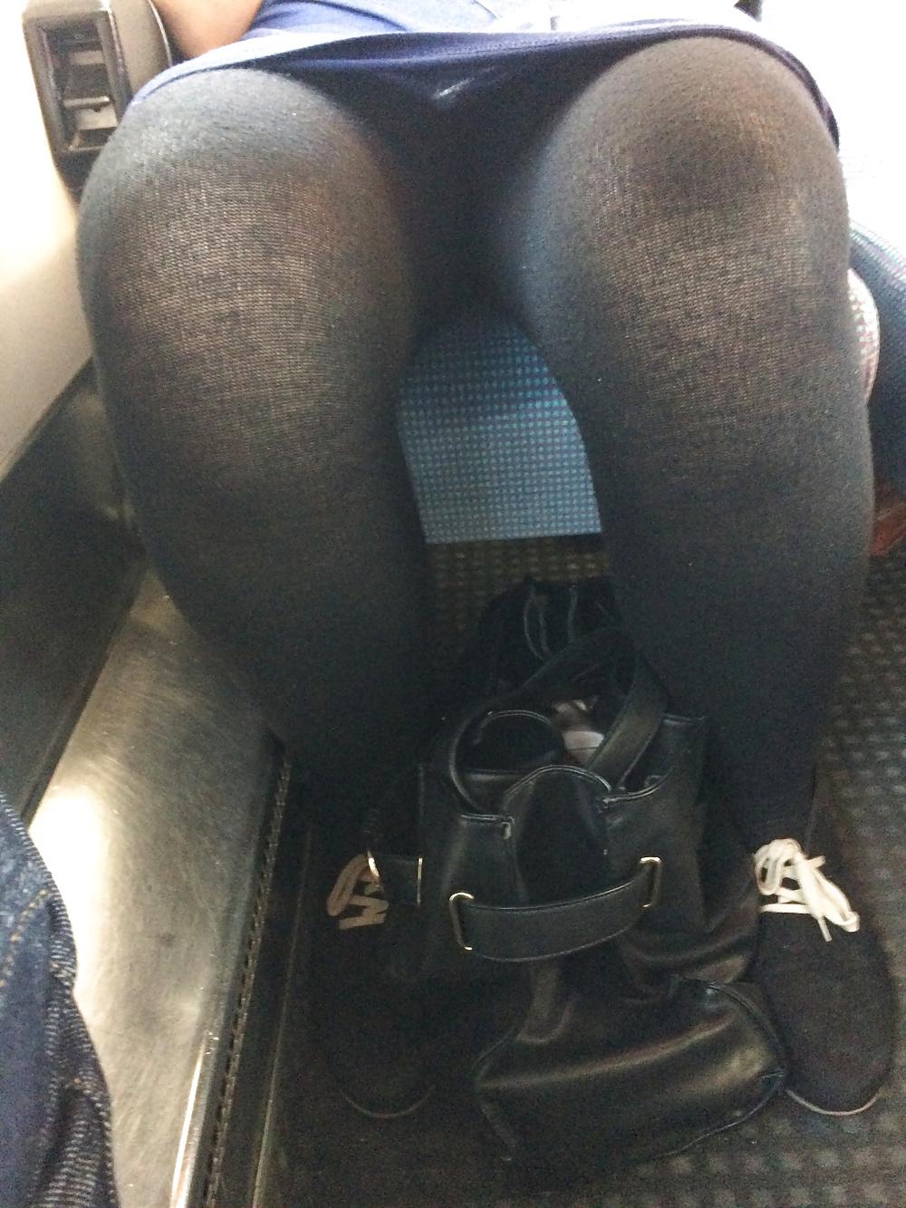 9P Upskirt schlampen 