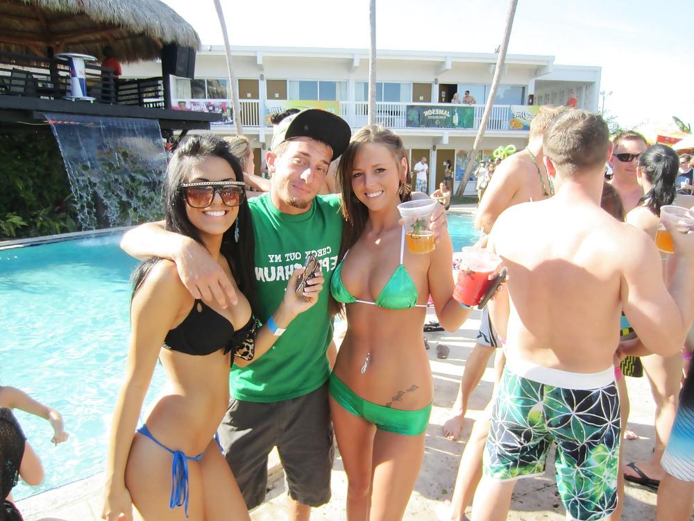 20P POOL PARTY 