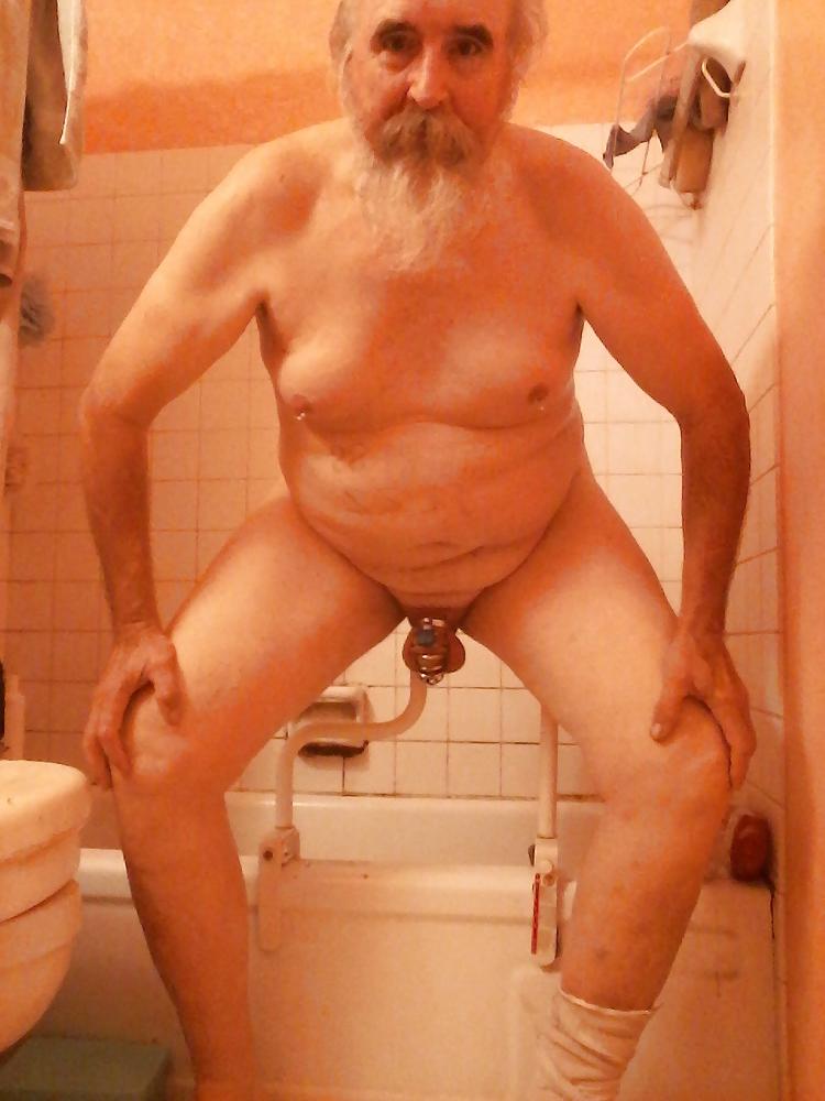 20P Shaving my legs