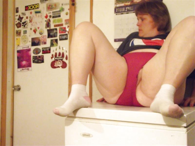 25P Friend Becky Likes To Show Her Cunt