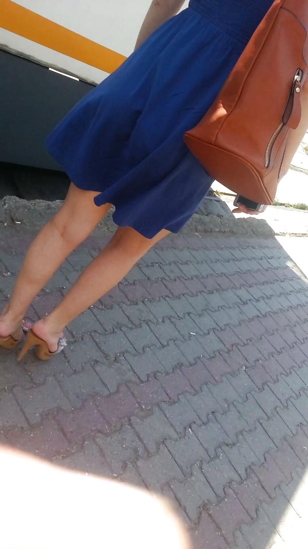 6P Spy sexy teens skirt and feet romanian