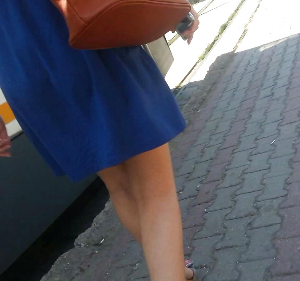 6P Spy sexy teens skirt and feet romanian