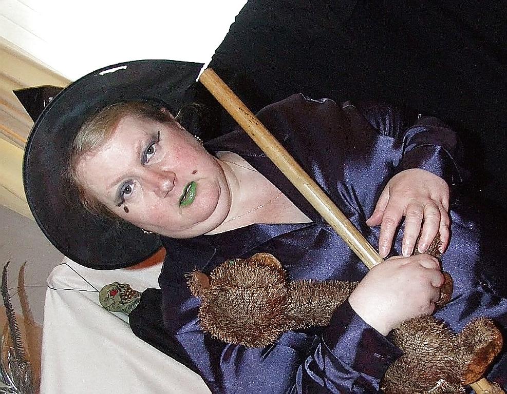 25P A.J. - Ding! Dong!The Witch Is Dead... Sexy