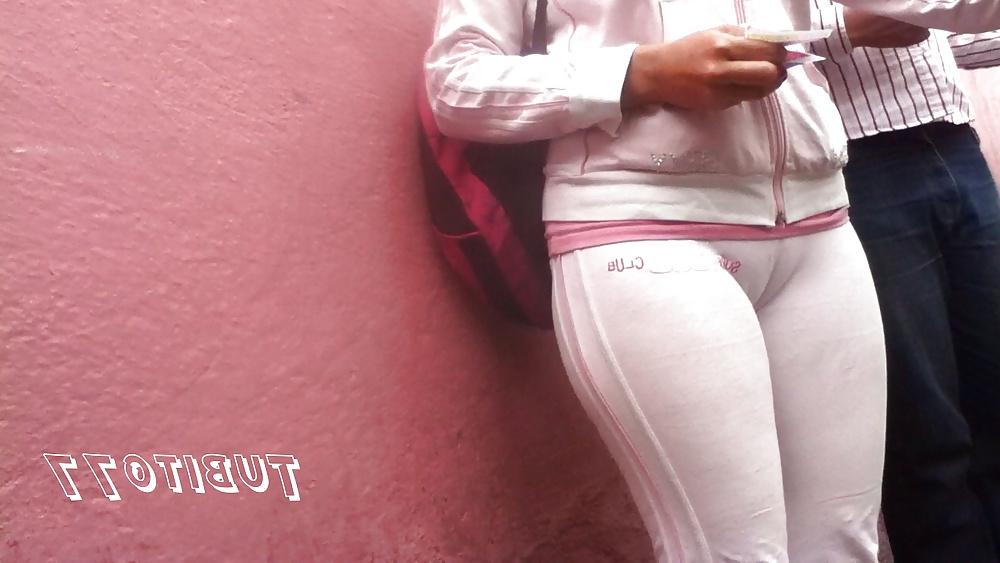 25P Cameltoe 