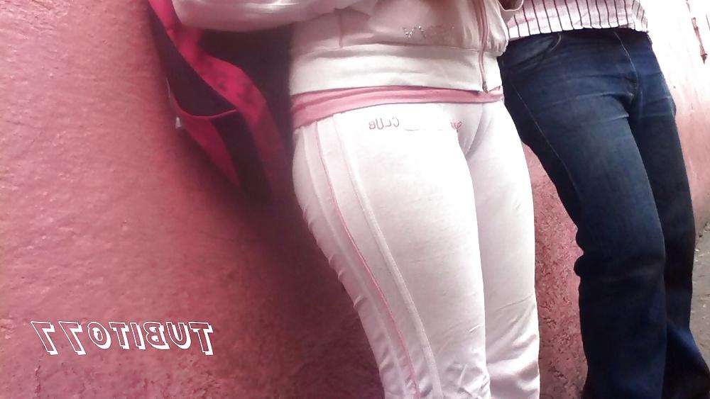 25P Cameltoe 
