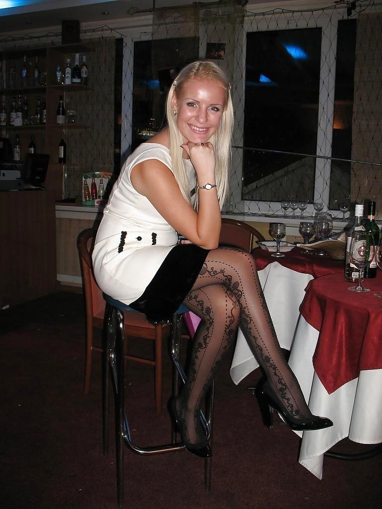 25P Stockings ,tights and high heels 9