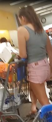 5P Walmart trip 07032014 hottie in pink shorts