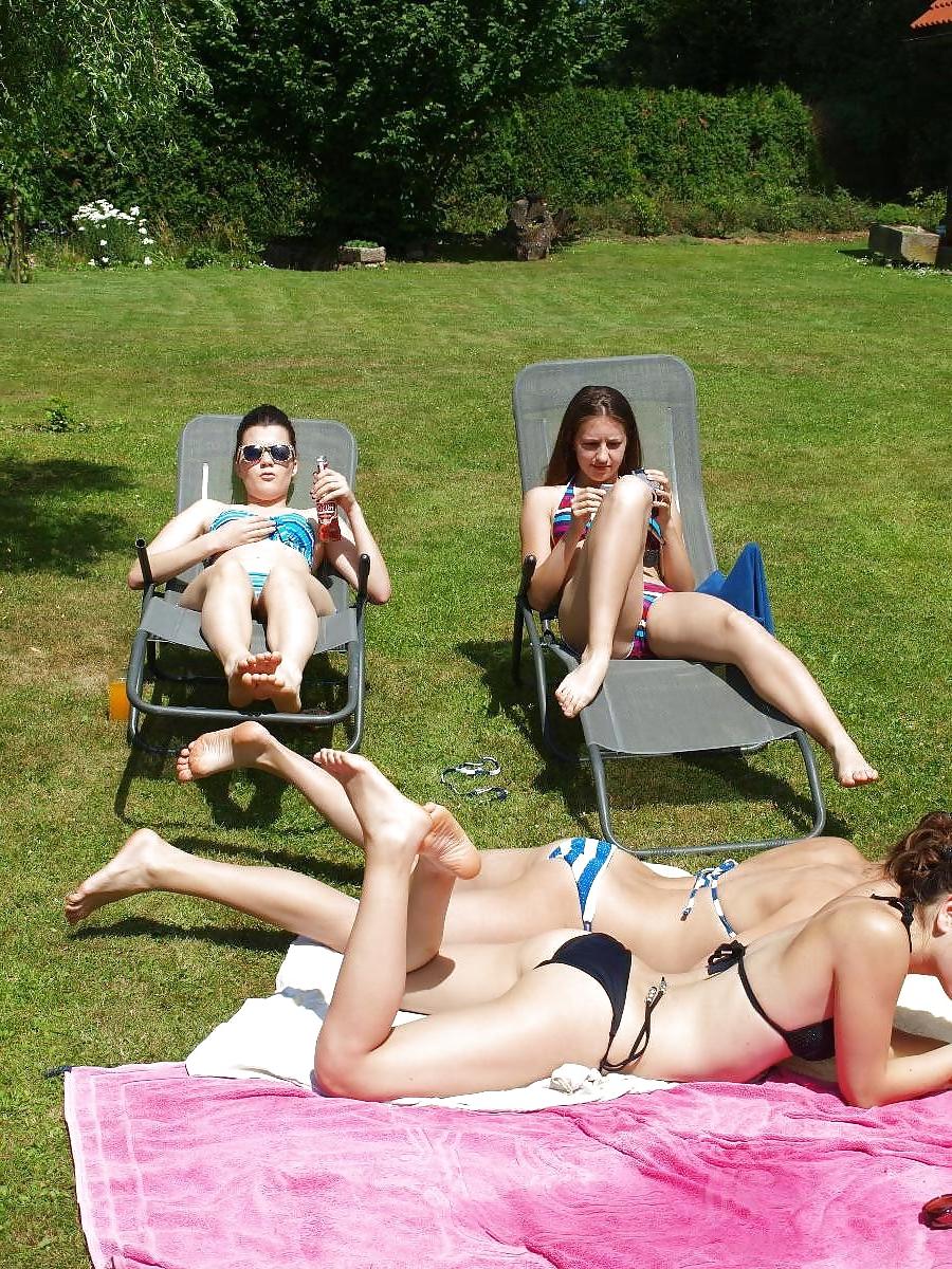 25P Topless Pool Party 1