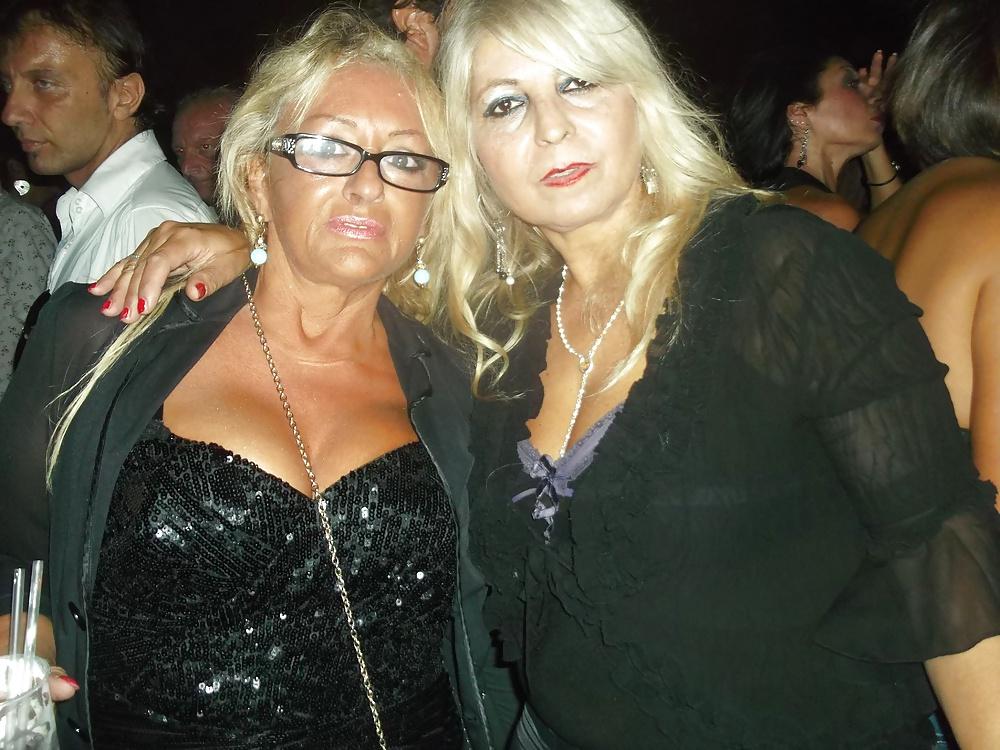 25P Mature Luisa & Mature Party Sluts