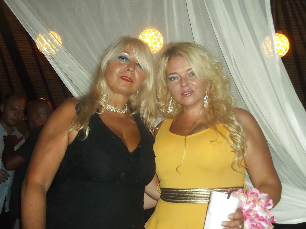 25P Mature Luisa & Mature Party Sluts