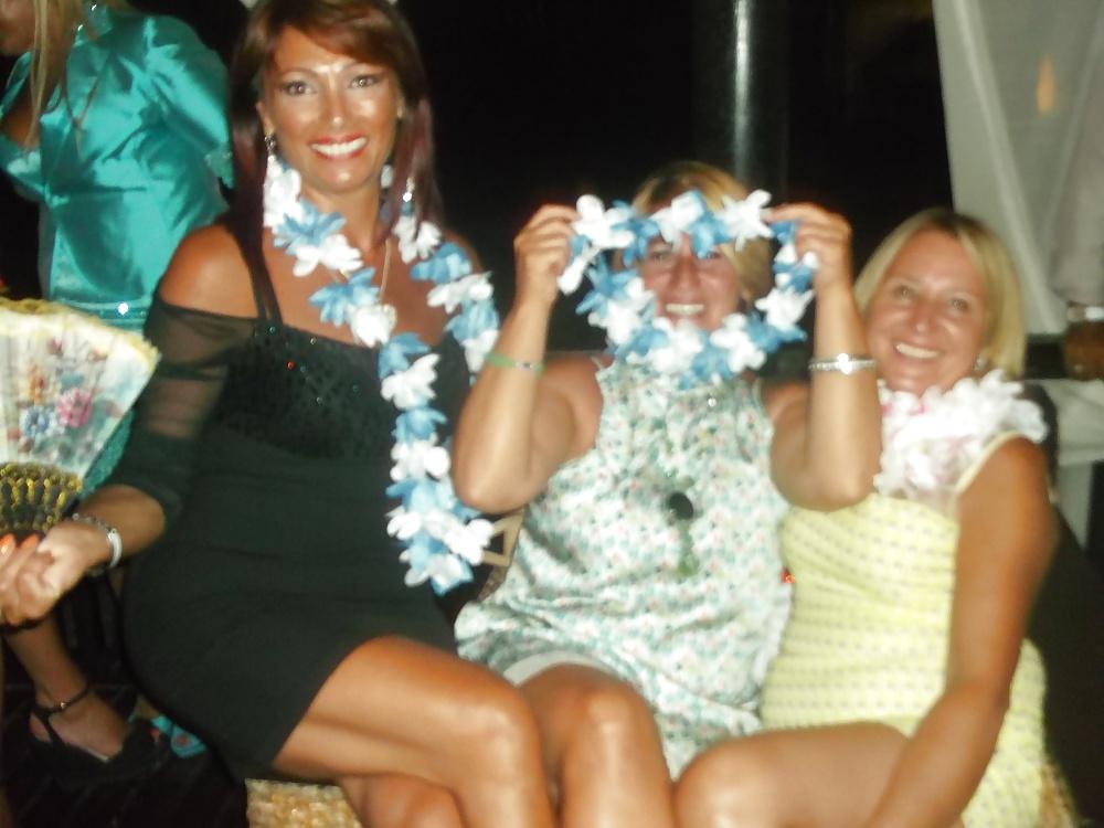 25P Mature Luisa & Mature Party Sluts
