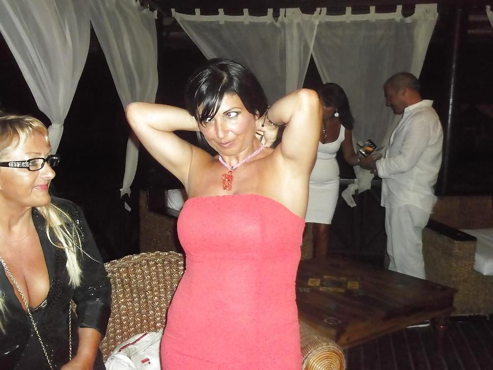 25P Mature Luisa & Mature Party Sluts
