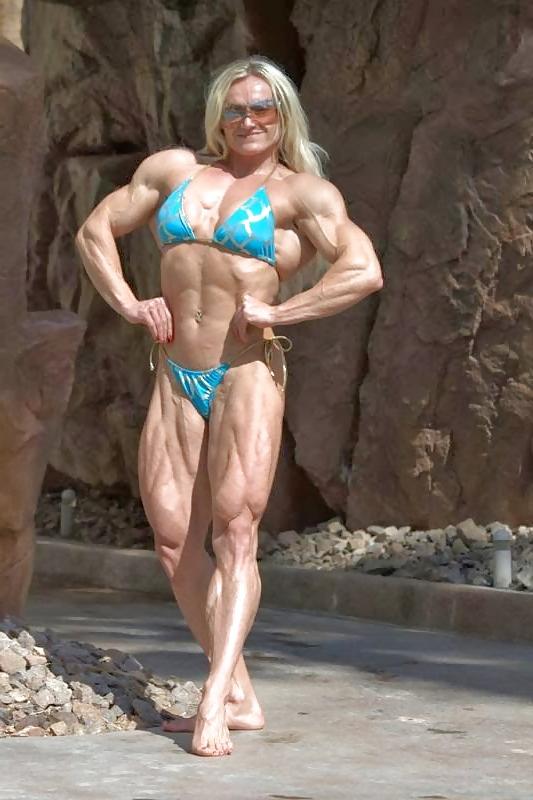 14P Brigita Brezovac  - female bodybuilder