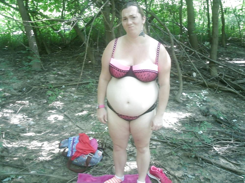 22P Me looking sexy at park 