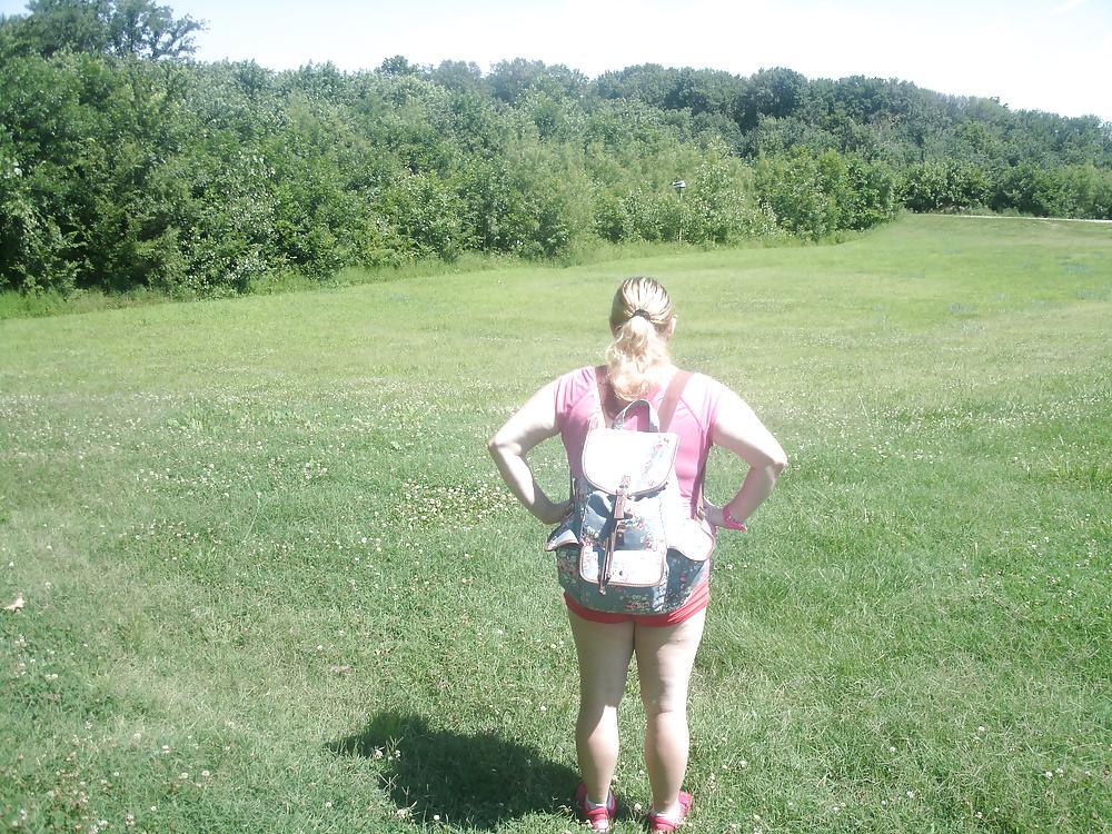 22P Me looking sexy at park 