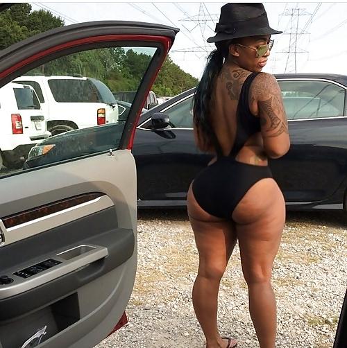 25P Thick Sexy Women