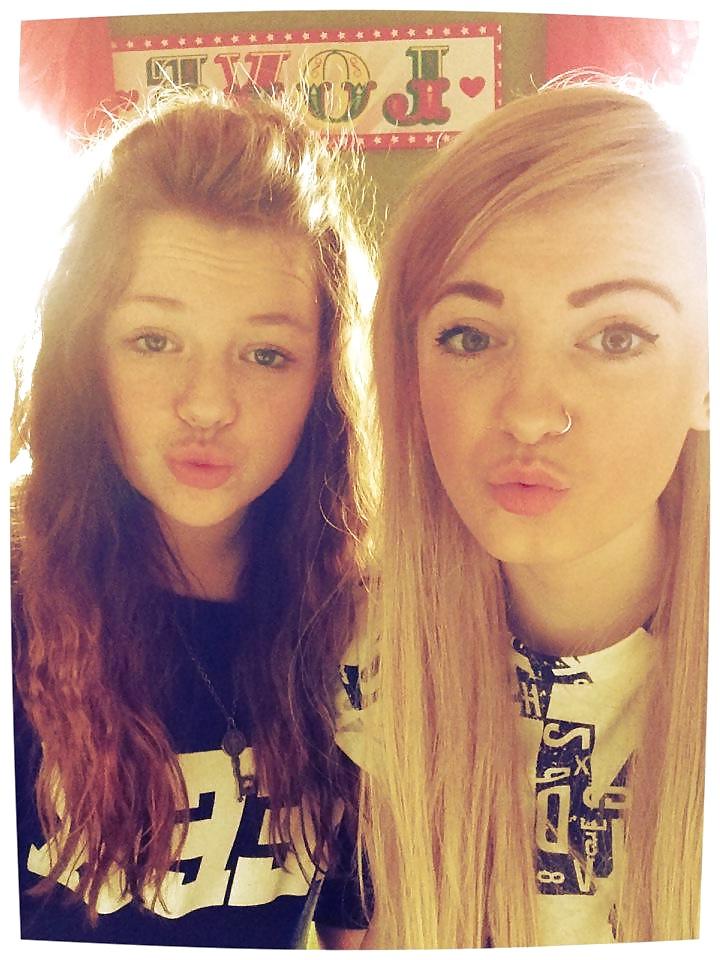 25P Teen BOMBSHELL 