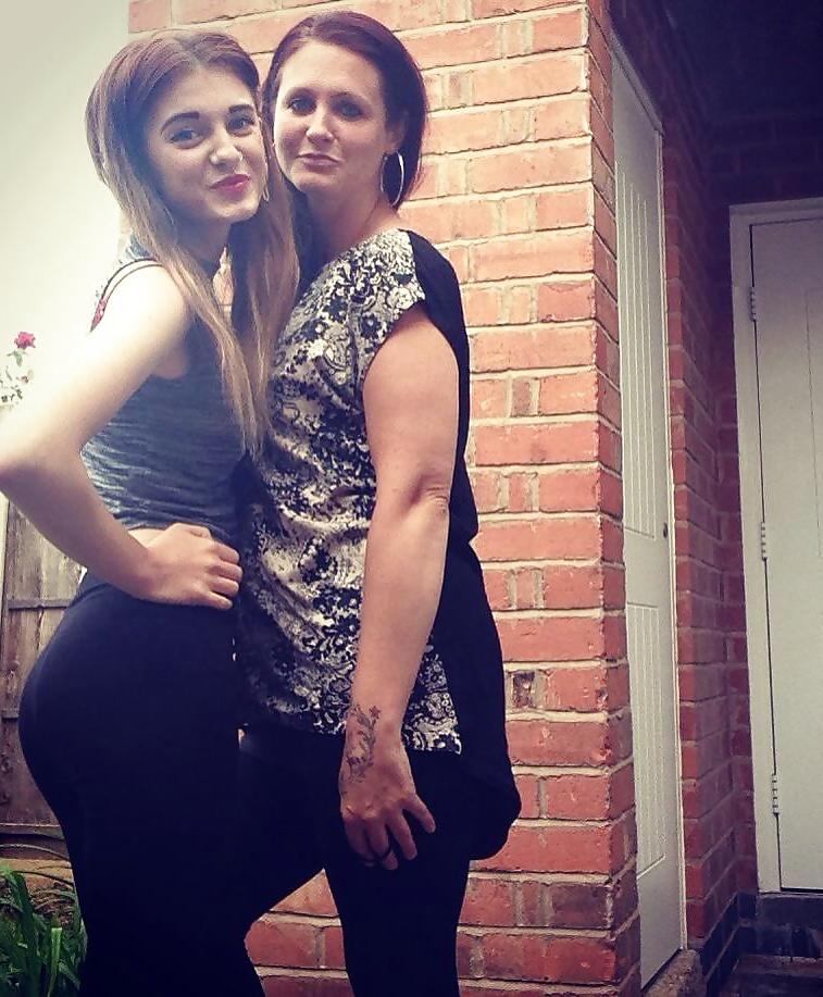 25P Teen BOMBSHELL 