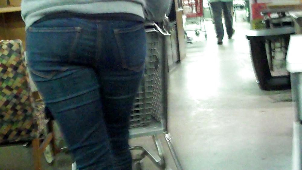 9P Some more ass butts in jeans