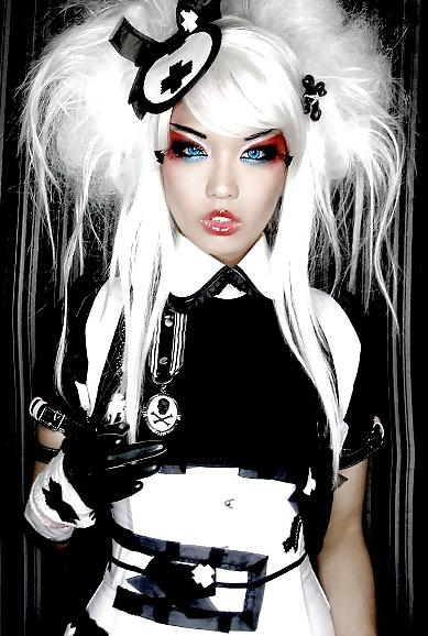 14P Goth Dolls