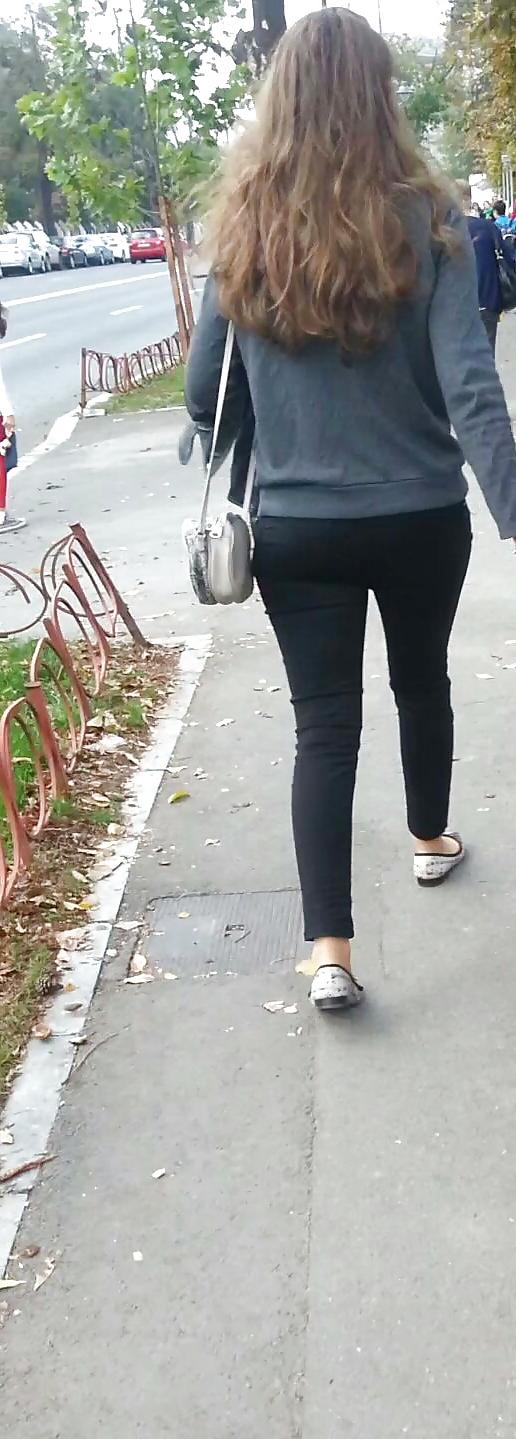 25P Spy sexy teens ass romanian