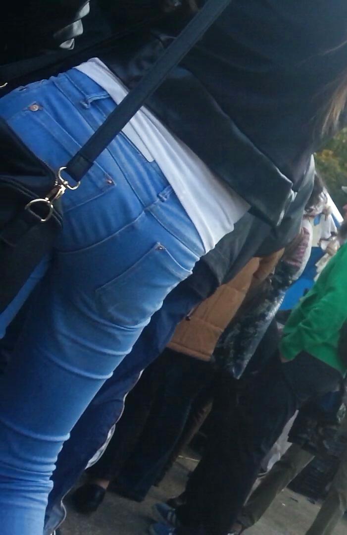 25P Spy sexy teens ass romanian