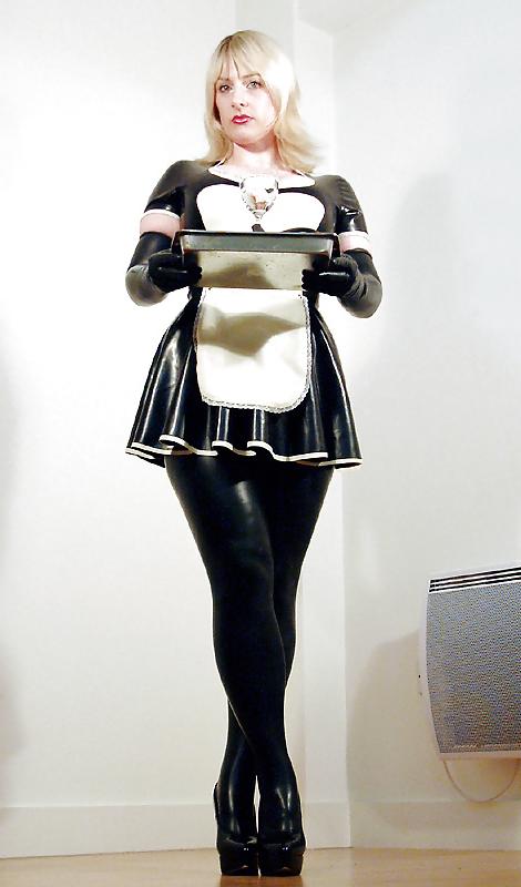 24P Submissive and slaves
