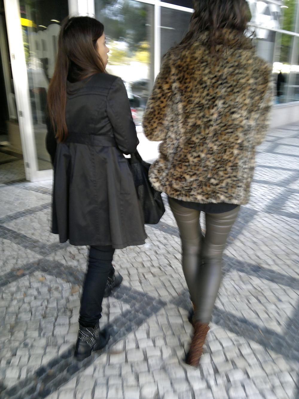 25P Hot Portuguese Ladies