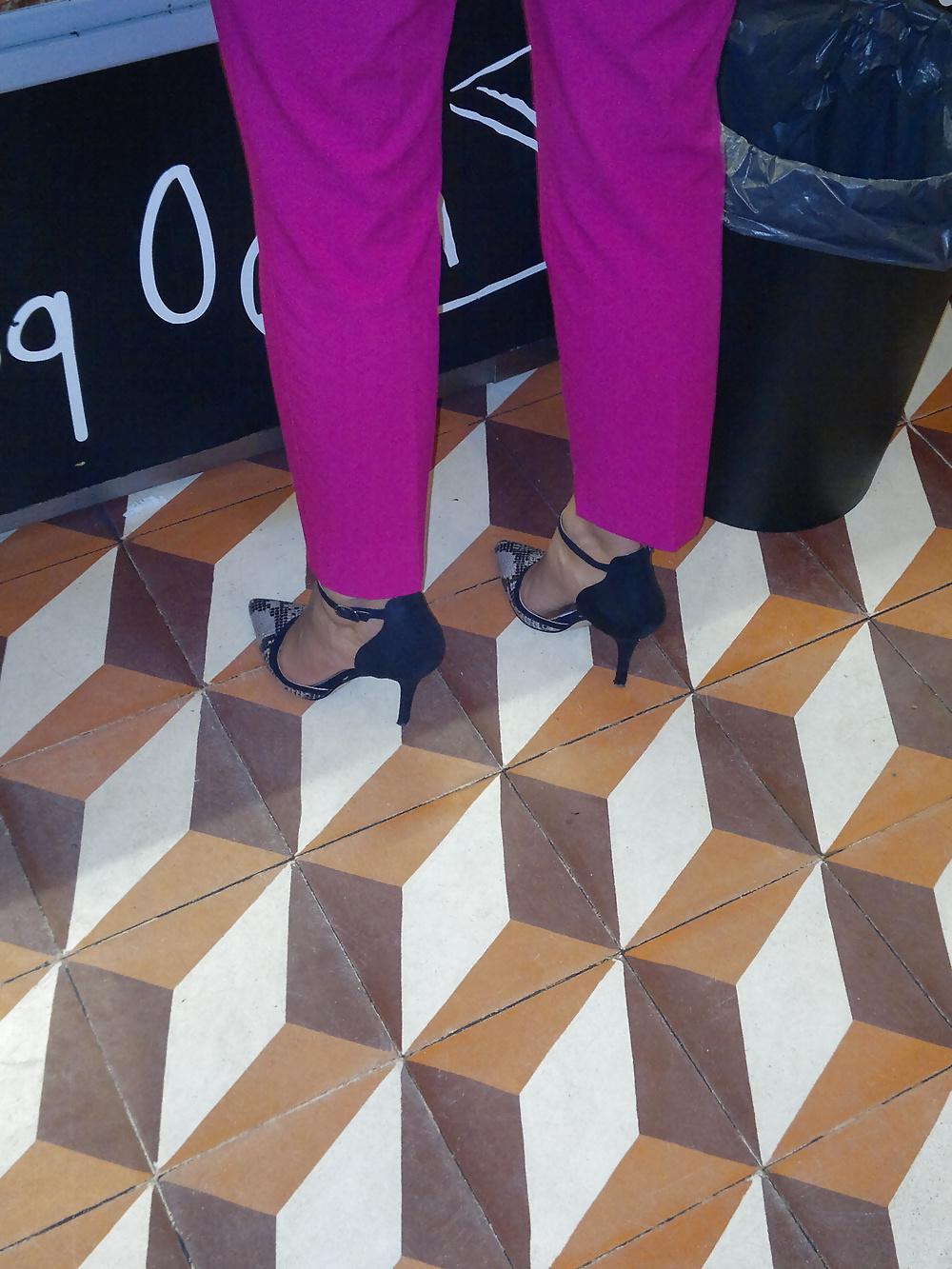 25P Hot Portuguese Ladies