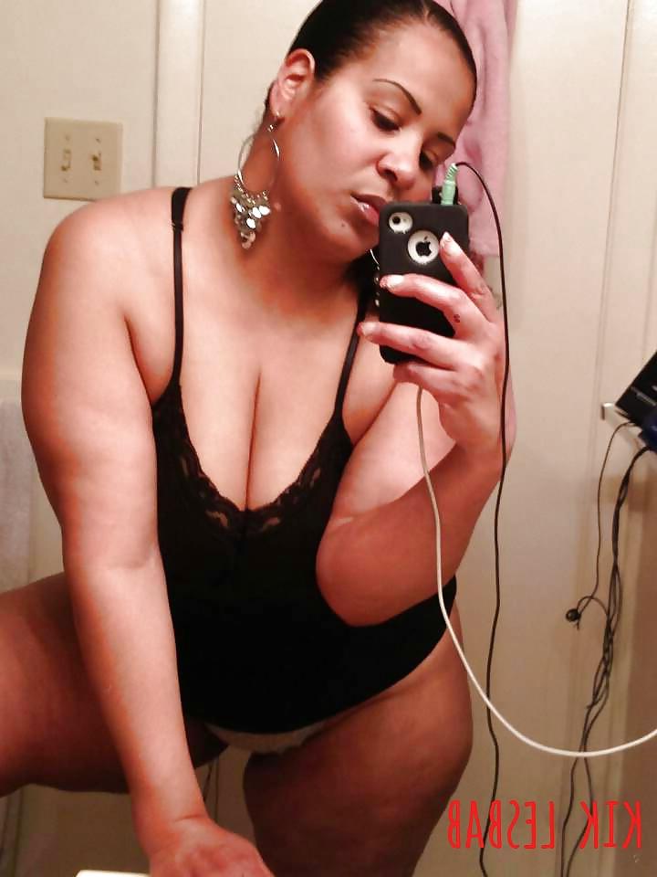 25P Big boobs and ass from the united states