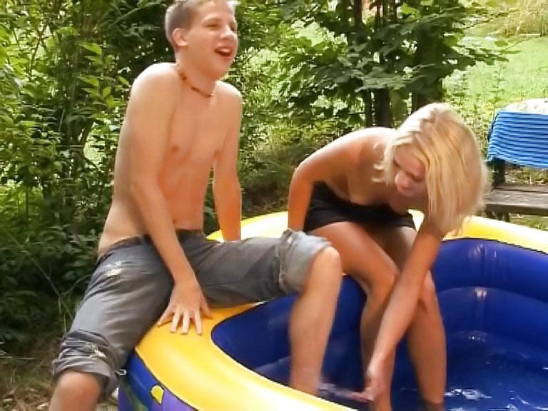 25P Nudists and lovers, part 1