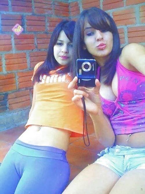 9P Cameltoe