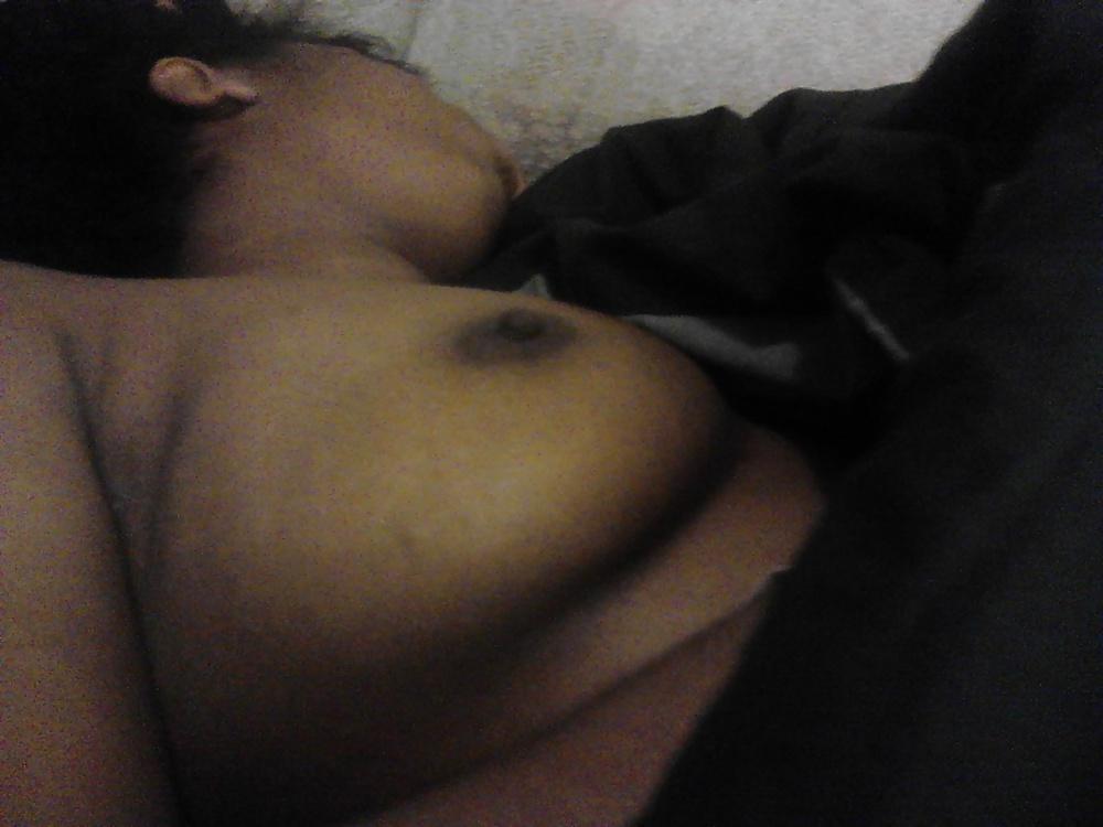 23P Unaware Black Wife 4 (Comments please even negative ones)