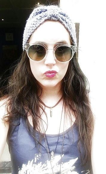 18P Hippy fucking around Gypsy style