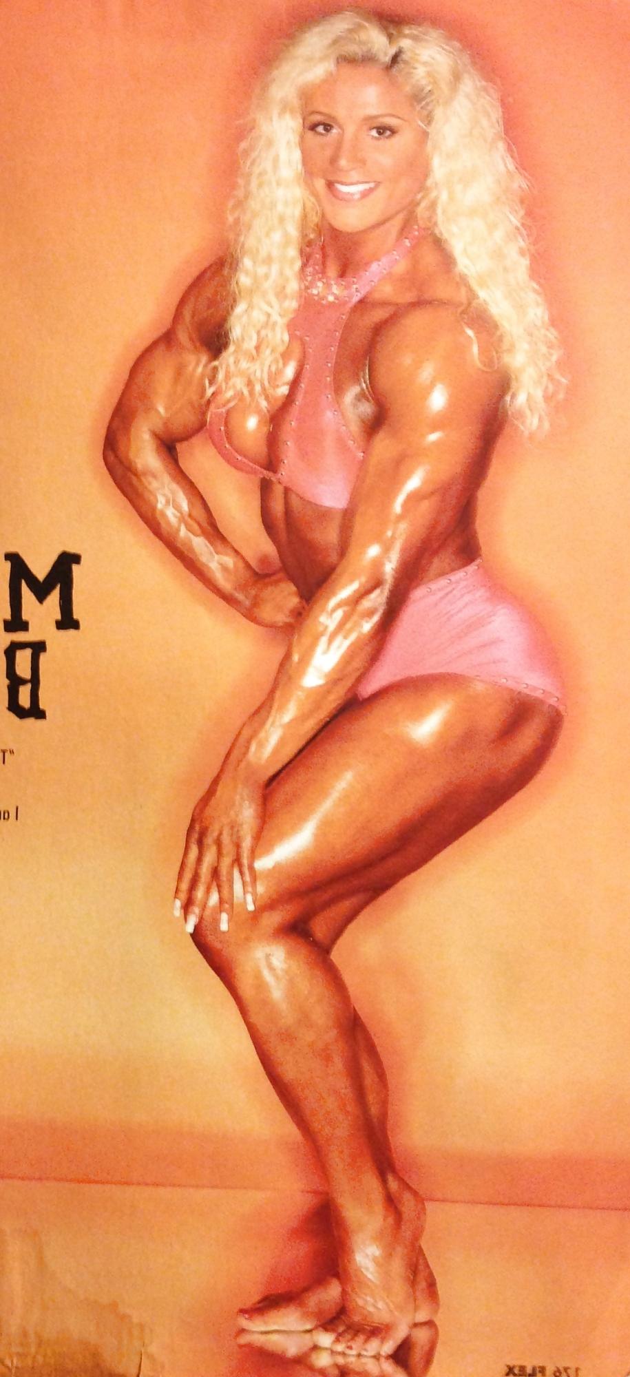 21P Melissa Coates - Female Bodybuilder
